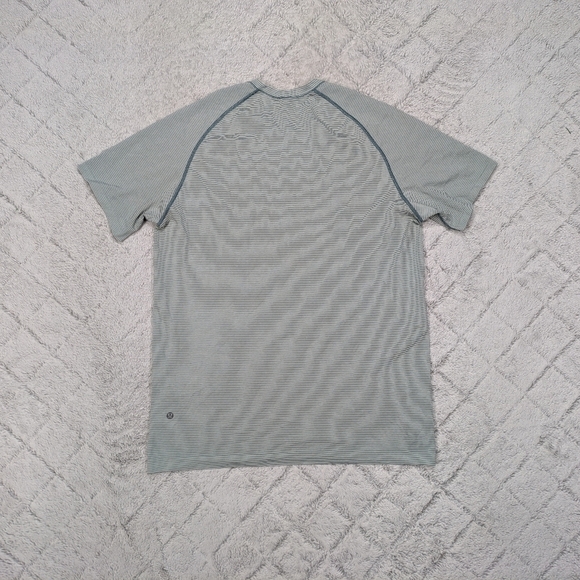 Lululemon Shirt Men's L Green White Teal Stripe Metal Vent Tech Slim Fit Gym - Picture 6 of 7